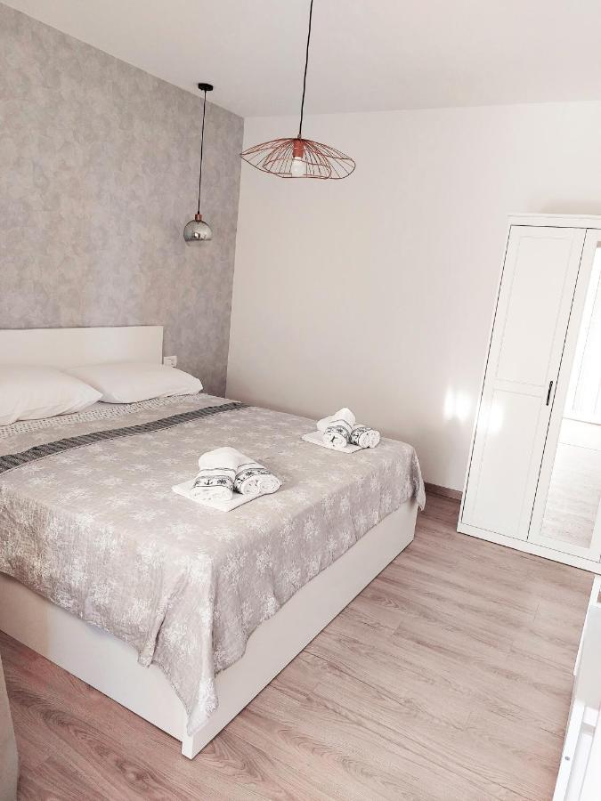 Luxury Sea View Apartment Йесенице Екстериор снимка