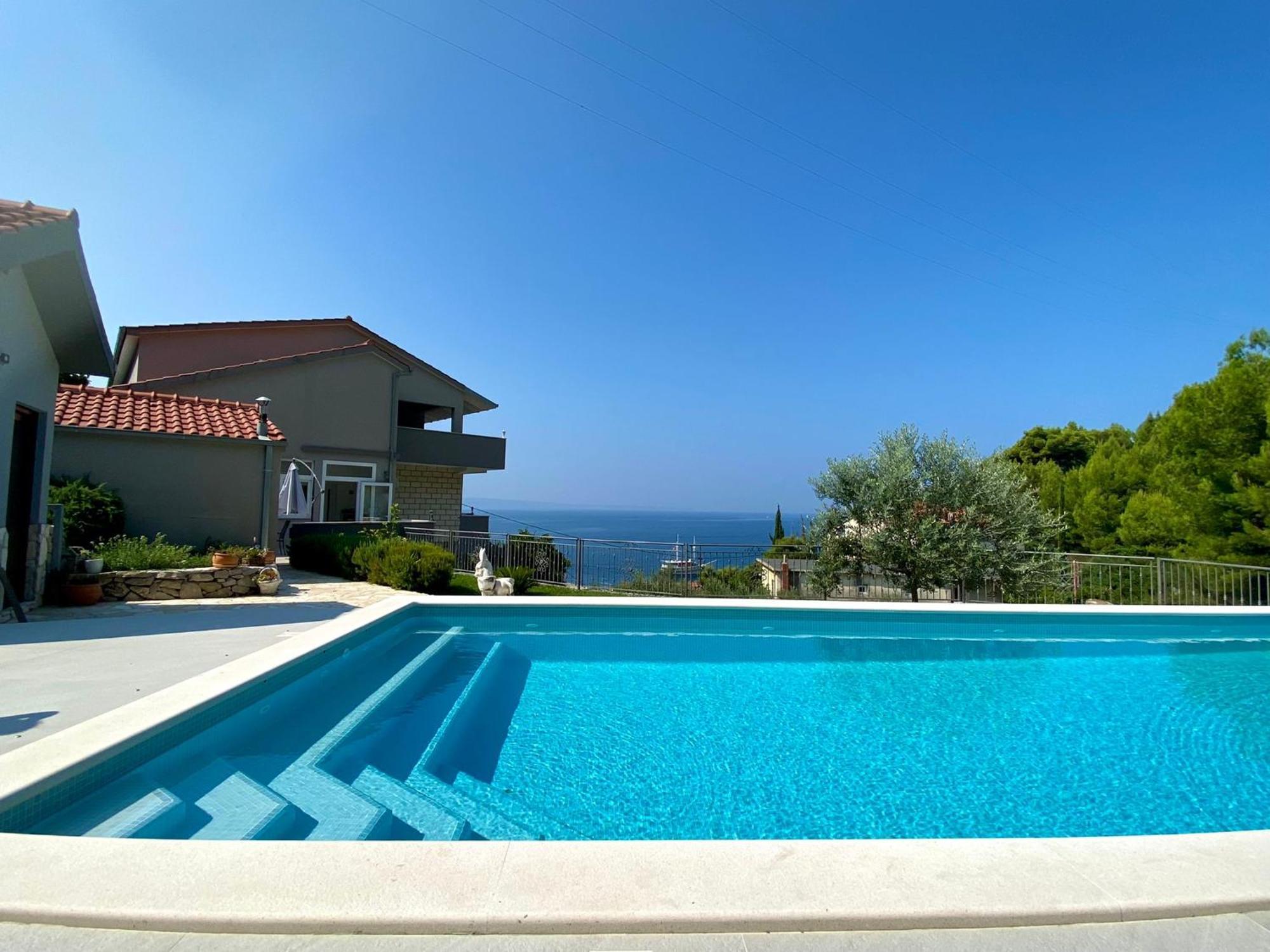 Luxury Sea View Apartment Йесенице Екстериор снимка
